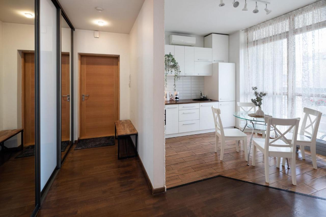 Ziedondarza Park One Bedroom Apartment With Balcony Riga Bagian luar foto