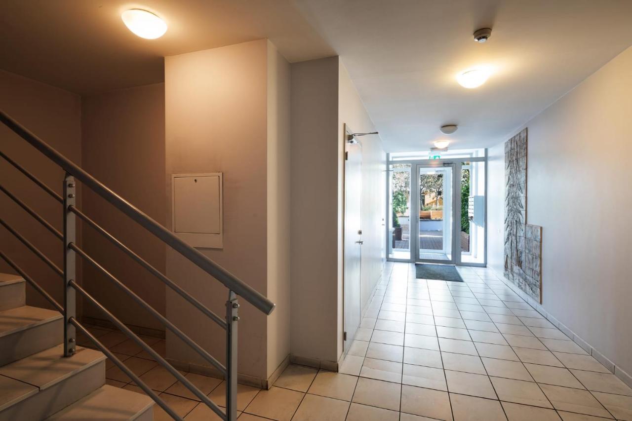 Ziedondarza Park One Bedroom Apartment With Balcony Riga Bagian luar foto